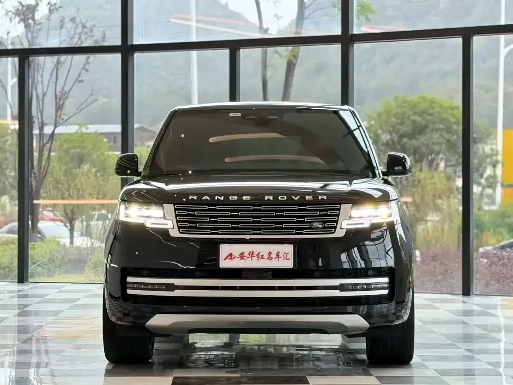 Land Rover Range Rover 2023 из CN, фото 2