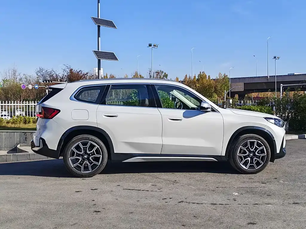 BMW X1 2024 из CN, фото 4