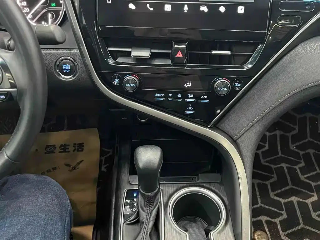 Toyota Camry 2021 из CN, фото 6