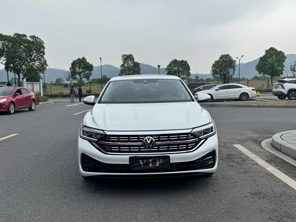 Volkswagen Sagitar 2024 из CN, фото 2