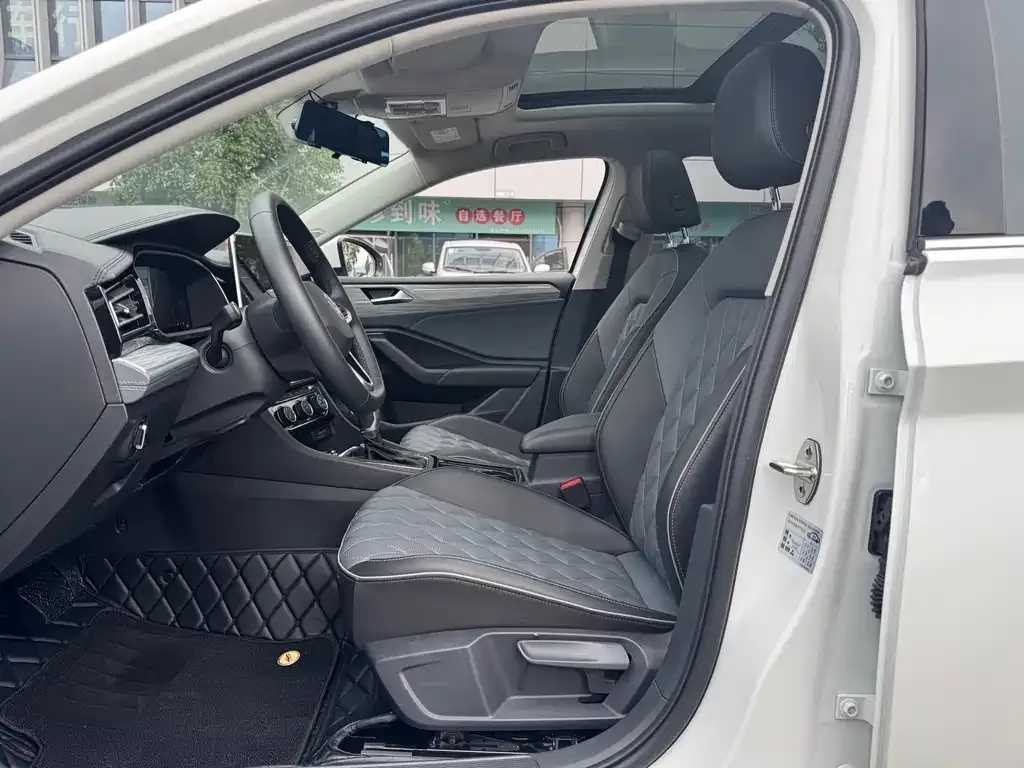 Volkswagen Sagitar 2024 из CN, фото 9