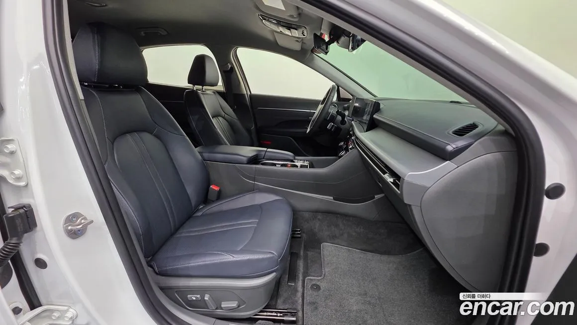 Hyundai Sonata 2024 из KR, фото 10