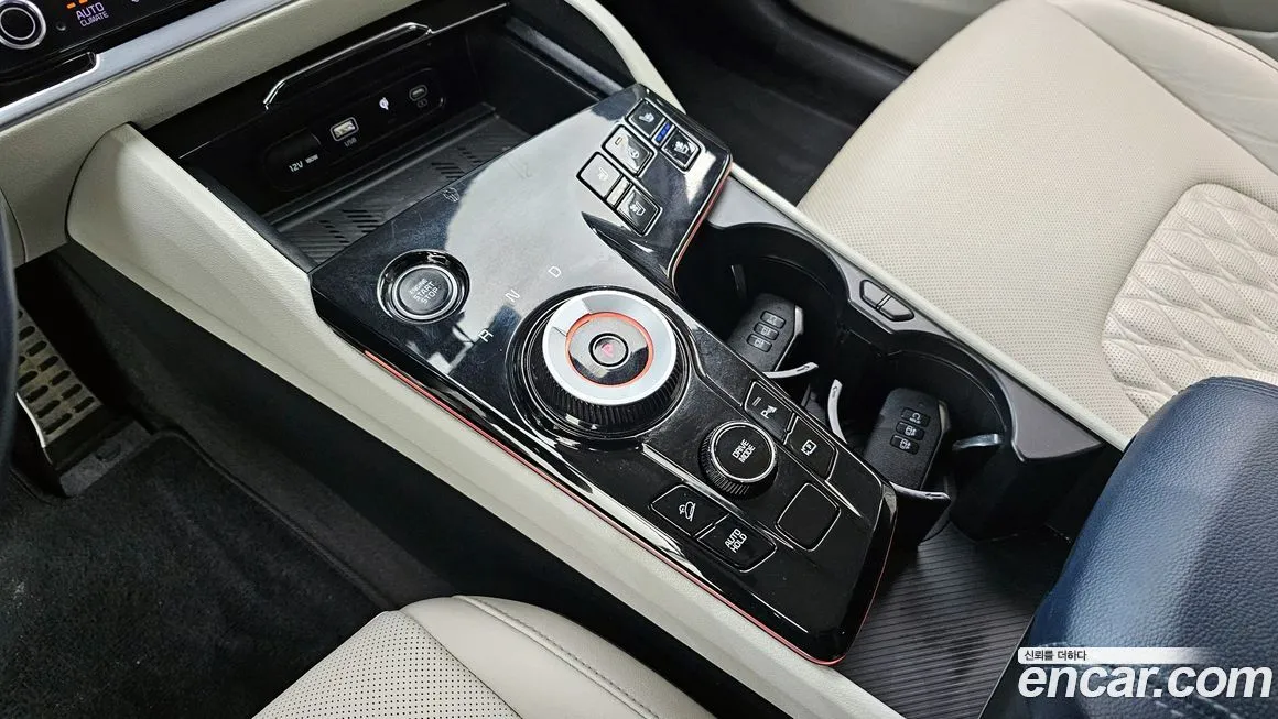Kia Sportage — фото 9