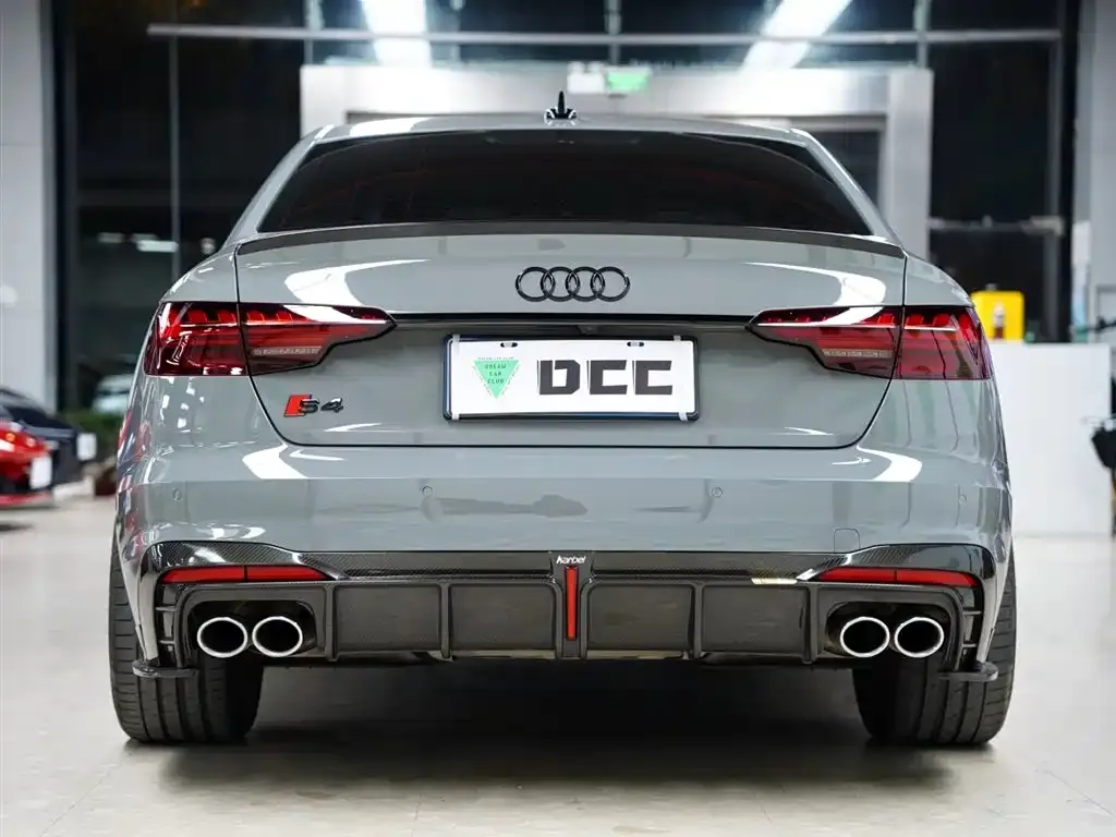 Audi S4 2023 из CN, фото 7