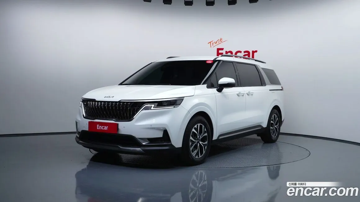 Kia Carnival 2023 из KR, фото 1