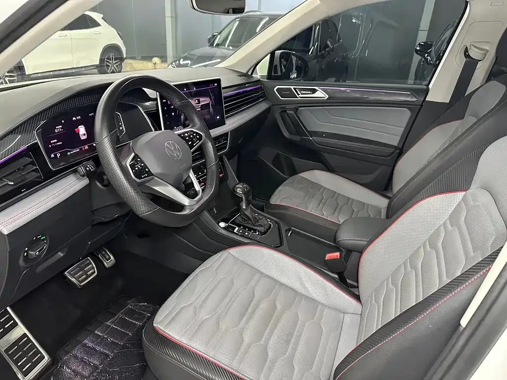 Volkswagen Tiguan L 2022 из CN, фото 7
