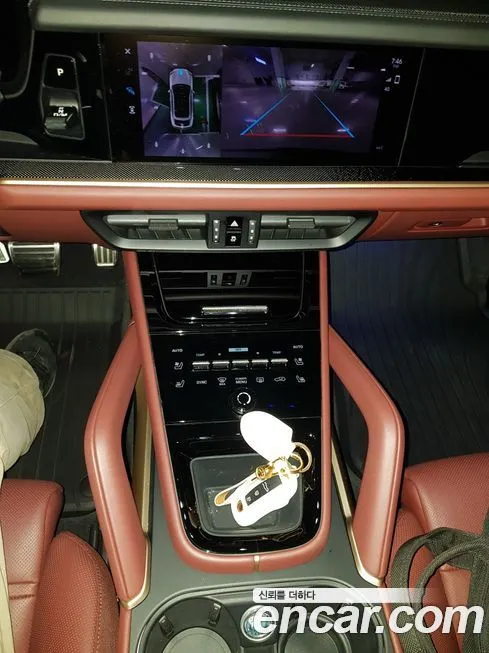 Porsche Cayenne 2024 из KR, фото 7