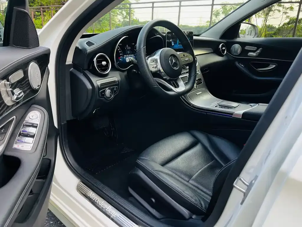 Mercedes-Benz C-Class 2021 из CN, фото 3