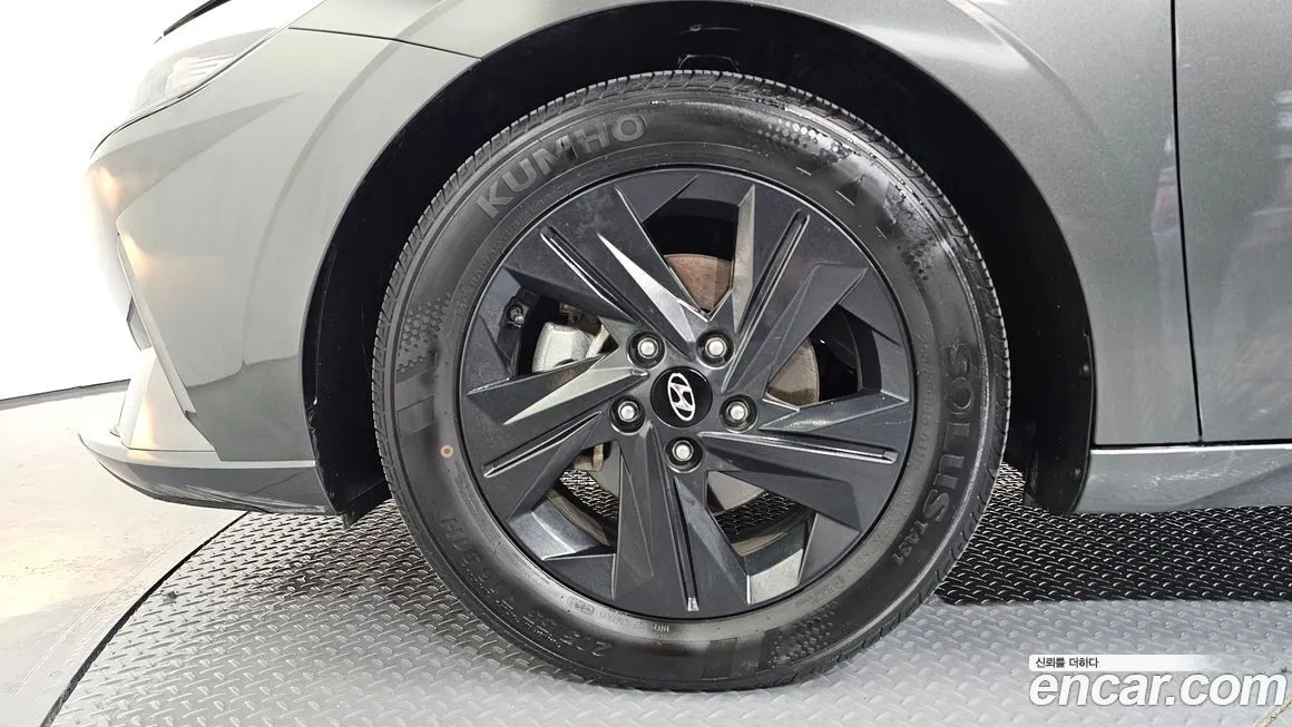 Hyundai AVANTE 2023 из KR, фото 5