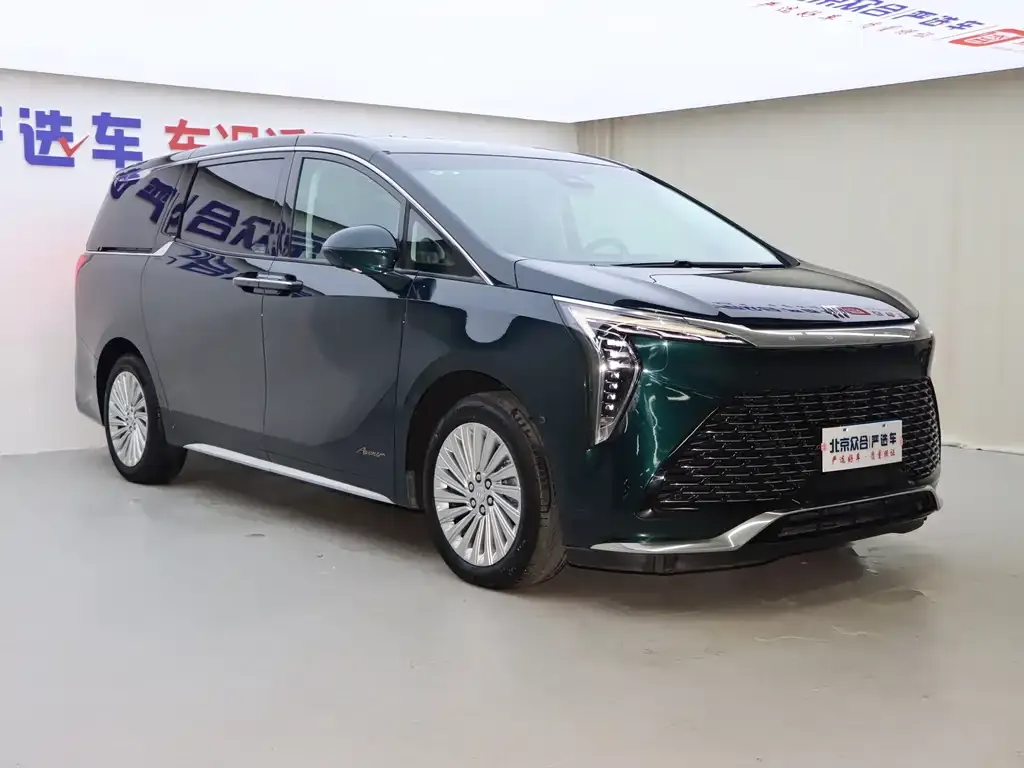 Buick Century 2023 из CN, фото 2