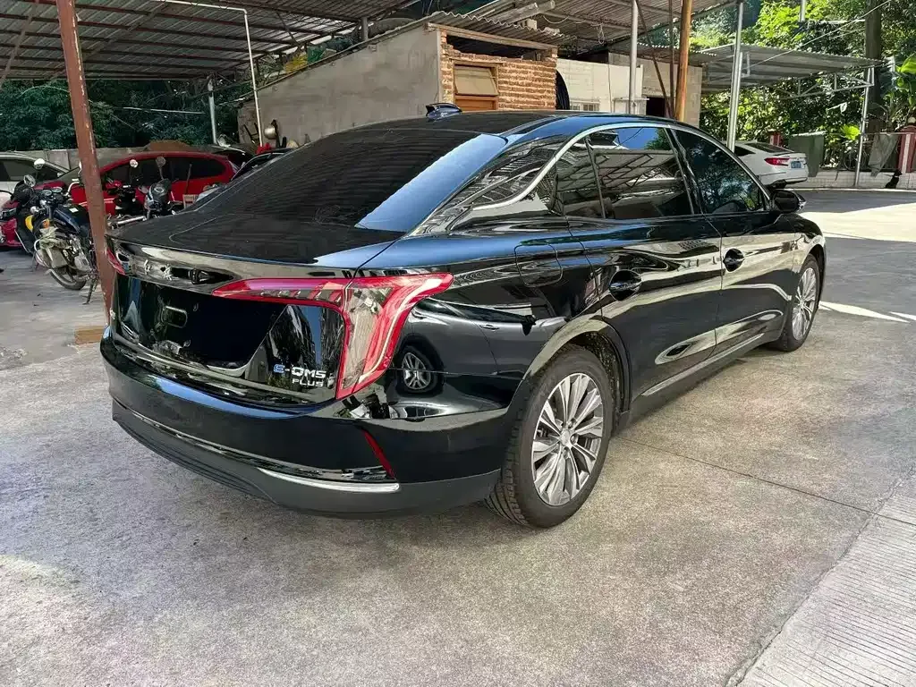 Hongqi E-QM5 2025 из CN, фото 7