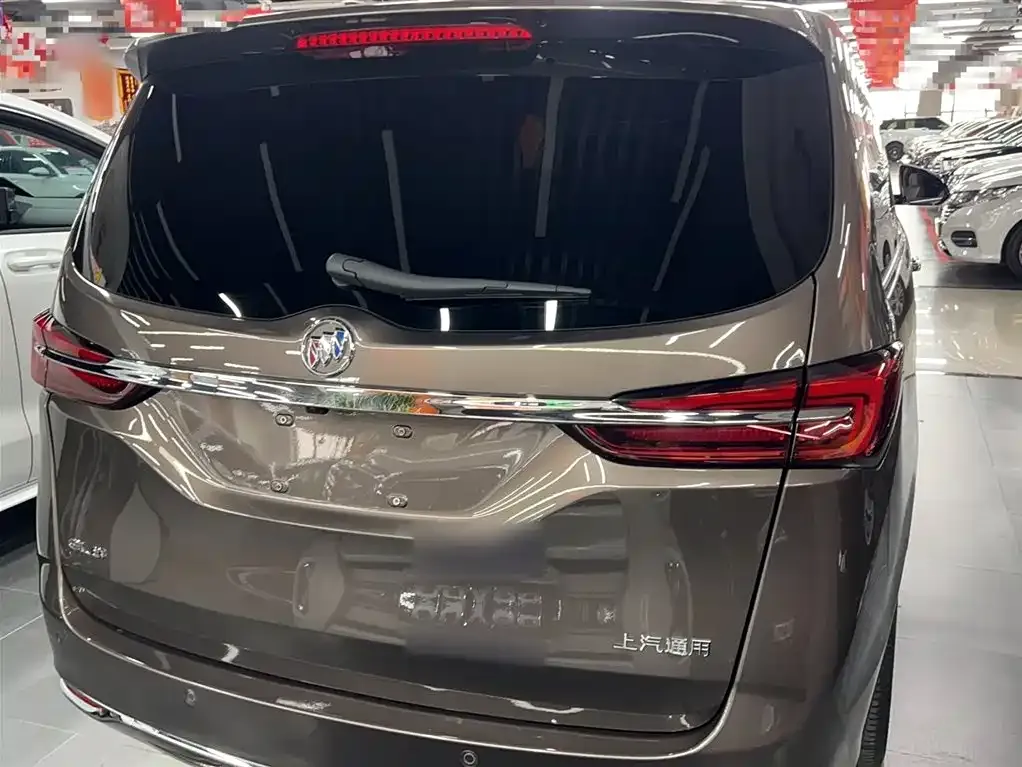 Buick GL8 2024 из CN, фото 6