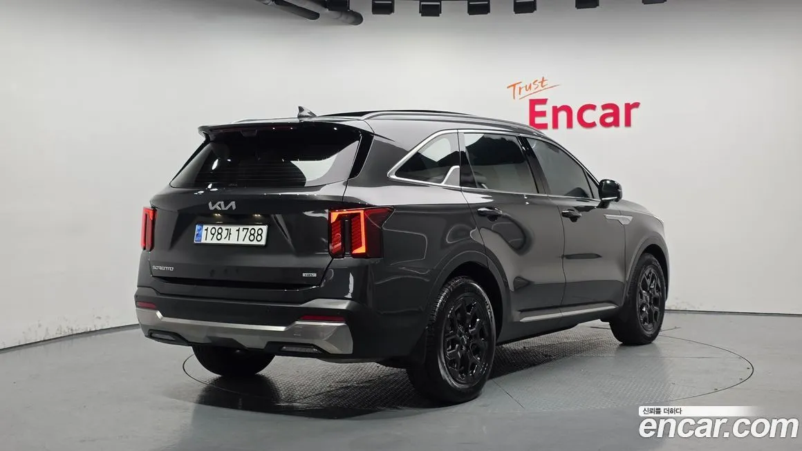 Kia Sorento 2024 из KR, фото 2