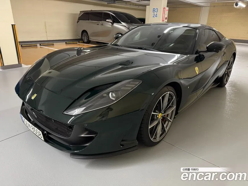 Ferrari 812 2021 из KR, фото 1