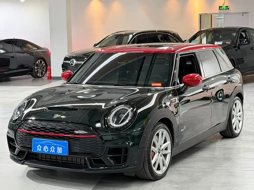MINI Clubman JCW