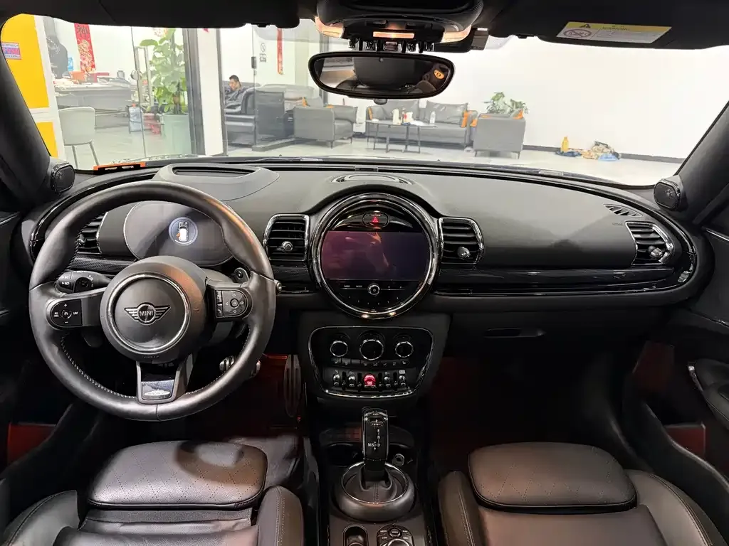 MINI Clubman JCW 2022 из CN, фото 10