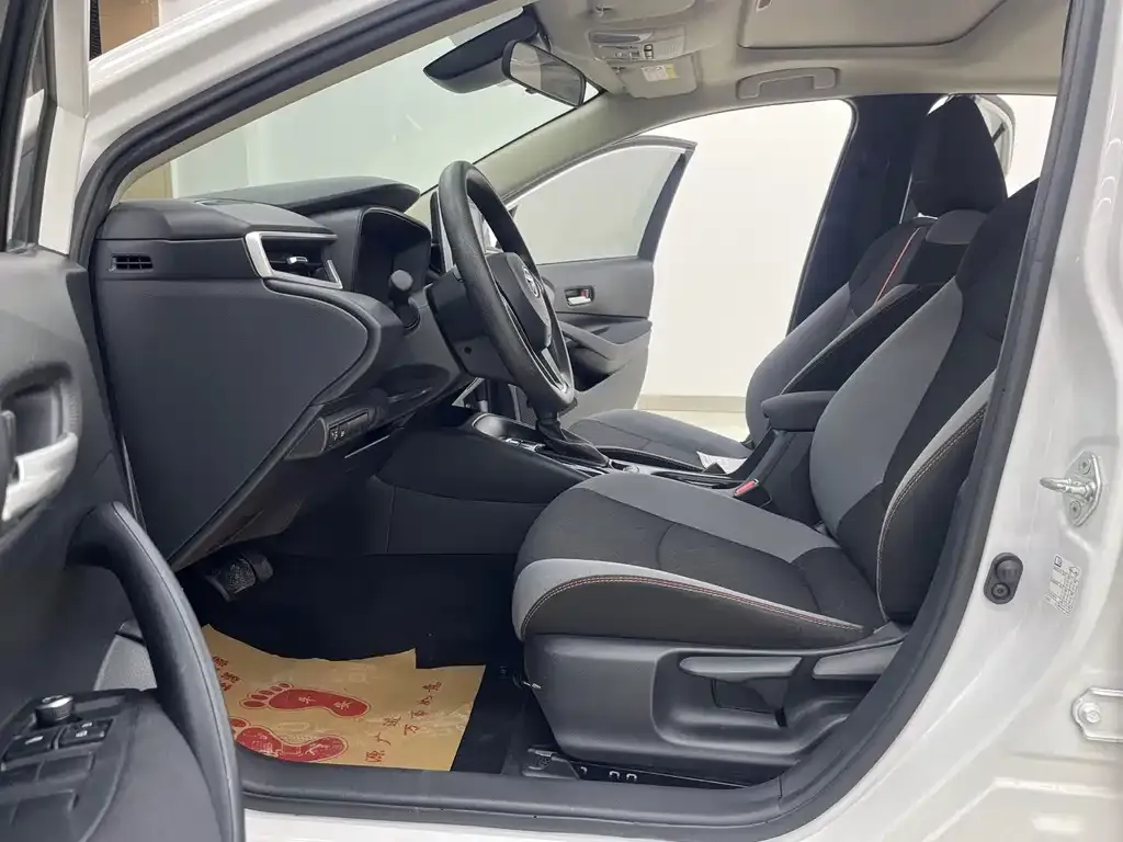 Toyota Corolla 2021 из CN, фото 5