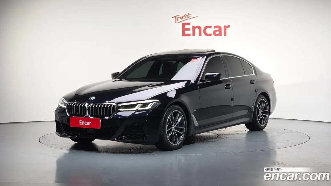 BMW 5-Series 2023 из KR, фото 1