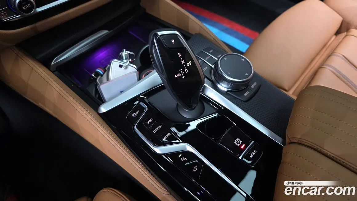 BMW 5-Series 2023 из KR, фото 9