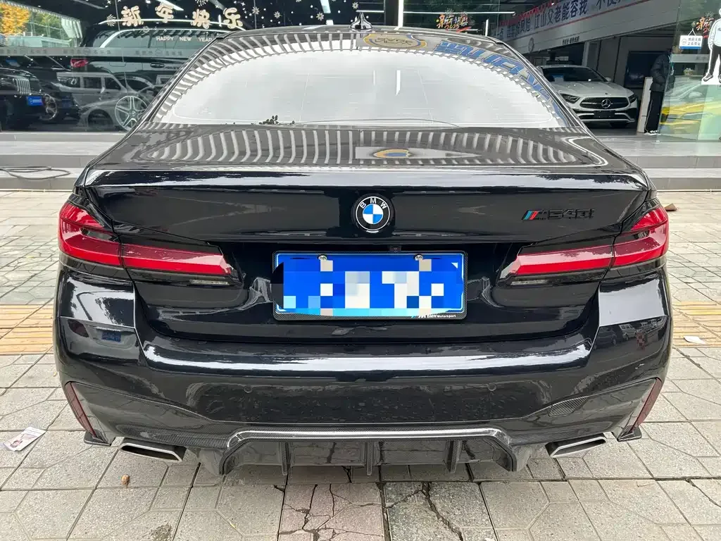 BMW 5 Series 2021 из CN, фото 3