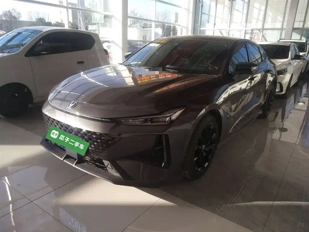Changan UNI-V 2024 из CN, фото 1