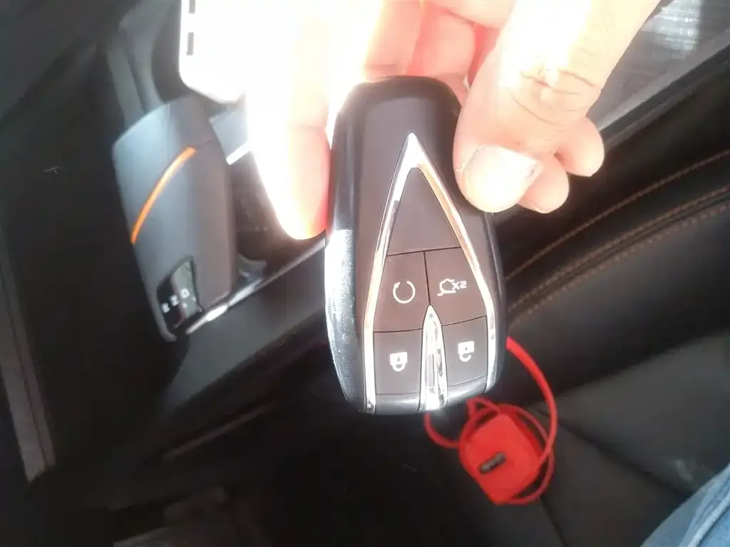 Changan UNI-V 2024 из CN, фото 9