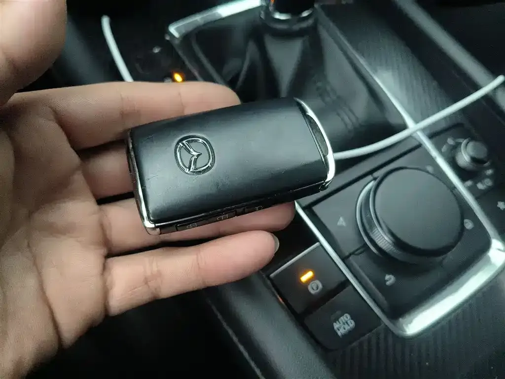 Mazda 3 Axela 2022 из CN, фото 10