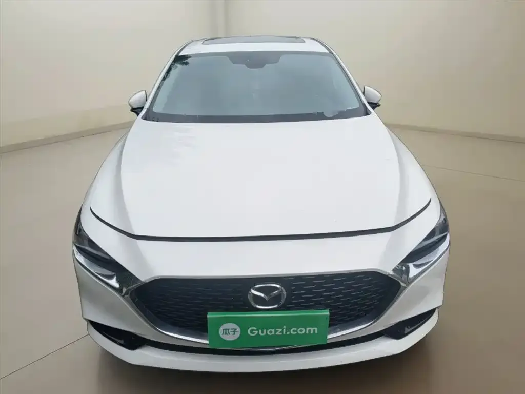 Mazda 3 Axela 2022 из CN, фото 3