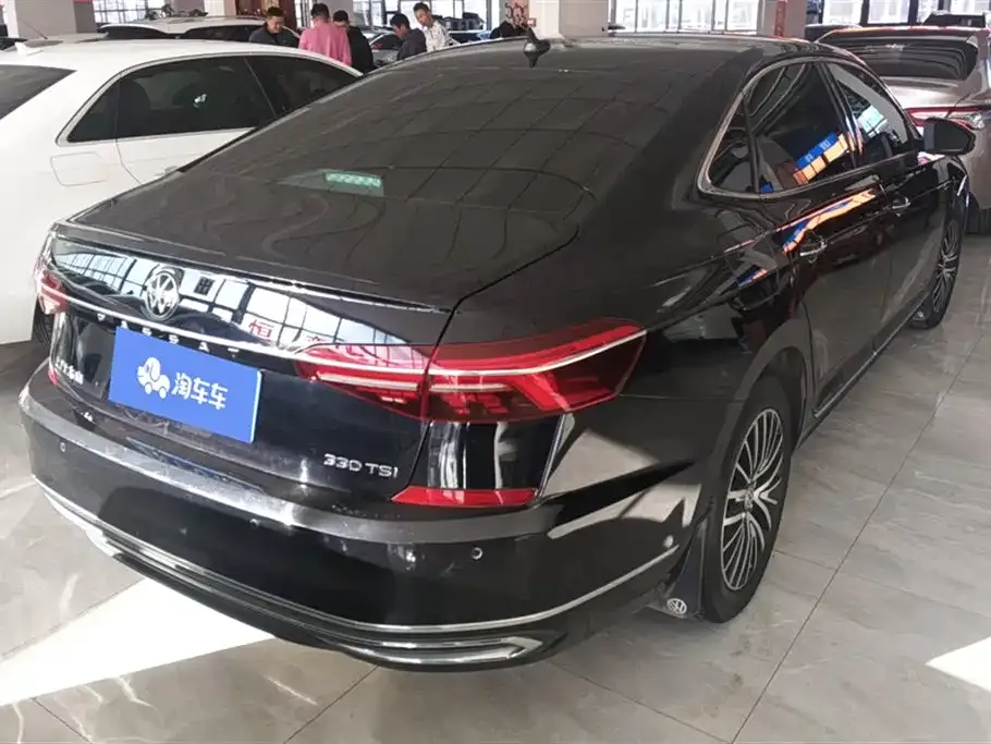 Volkswagen Passat 2022 из CN, фото 3