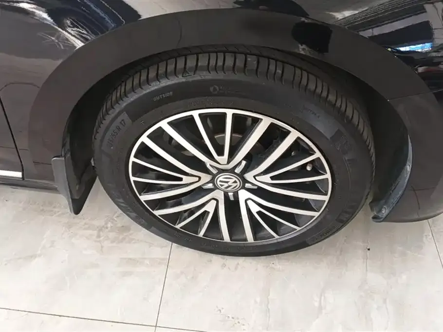 Volkswagen Passat 2022 из CN, фото 6