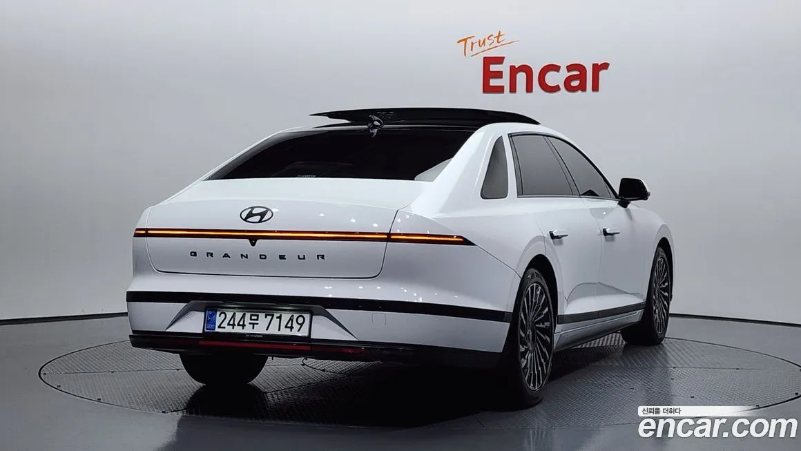 Hyundai Grandeur 2025 из KR, фото 2