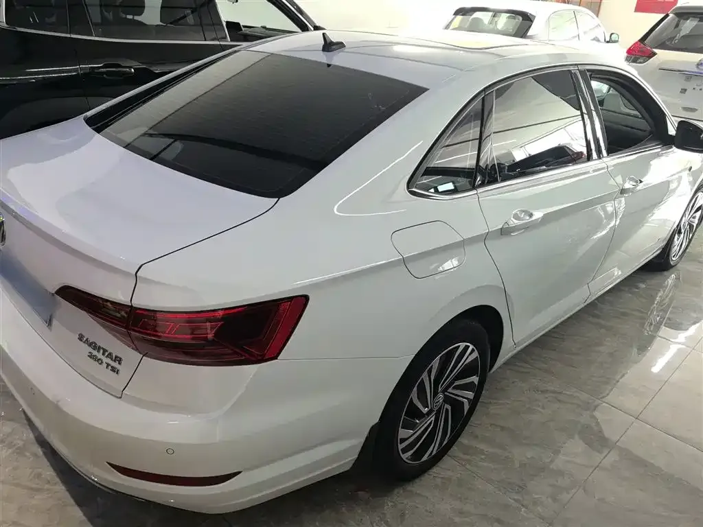 Volkswagen Sagitar 2021 из CN, фото 6