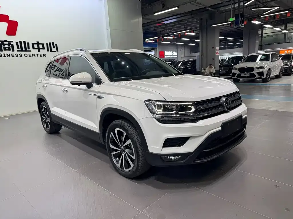 Volkswagen Tharu — фото 3