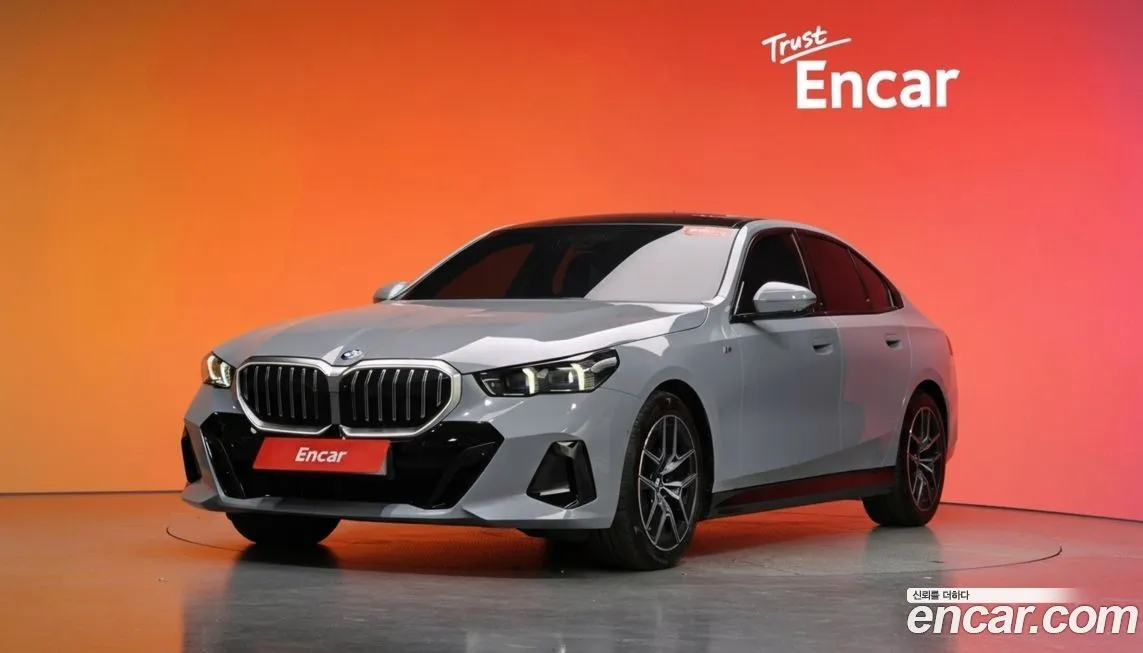 BMW 5-Series 2024 из KR, фото 1