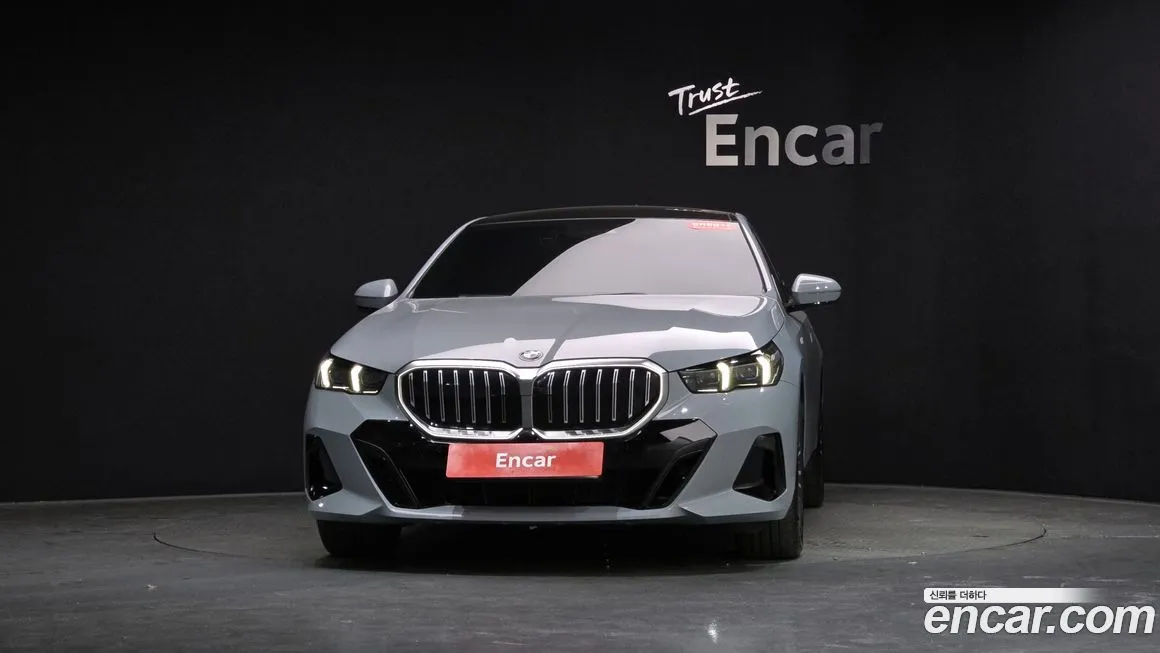 BMW 5-Series 2024 из KR, фото 3