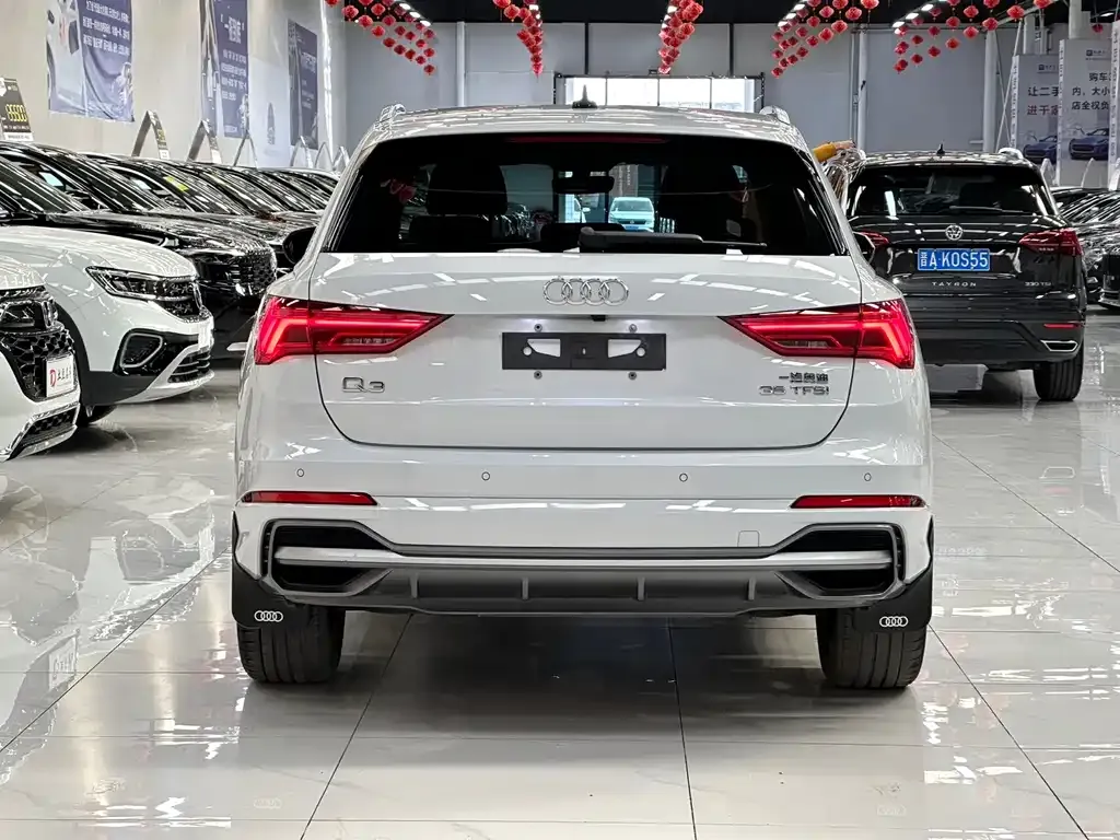 Audi Q3 2022 из CN, фото 5
