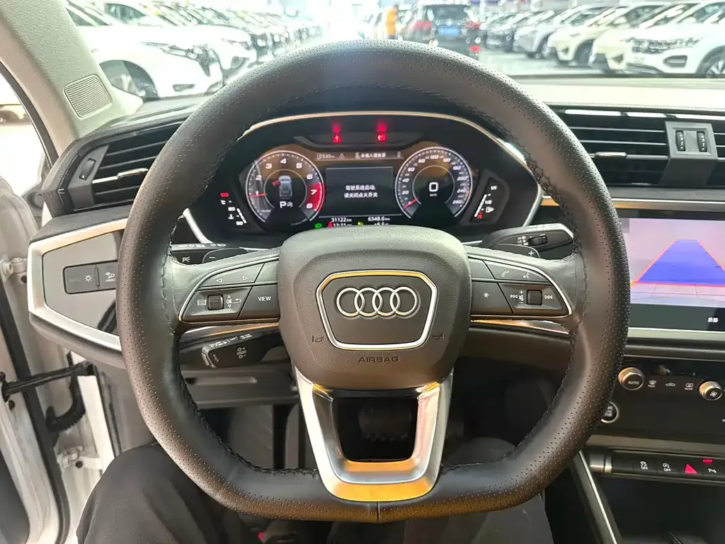 Audi Q3 2022 из CN, фото 7