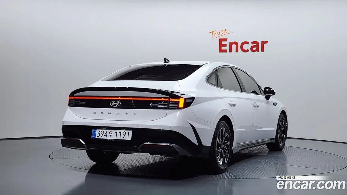 Hyundai Sonata 2024 из KR, фото 2