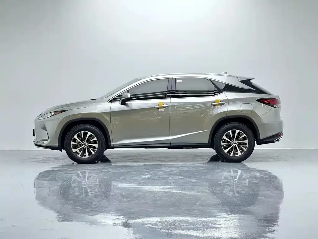 Lexus RX — фото 9