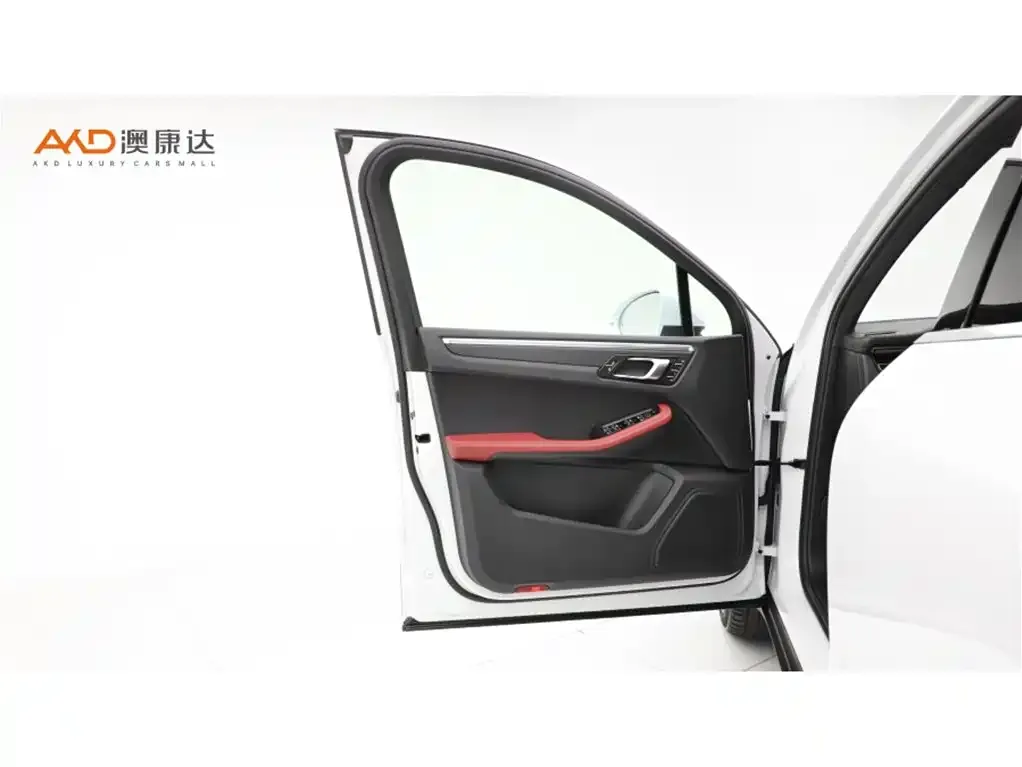 Porsche Macan 2021 из CN, фото 10
