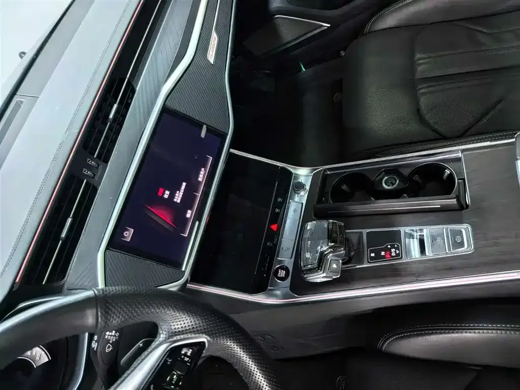 Audi A6L 2023 из CN, фото 9