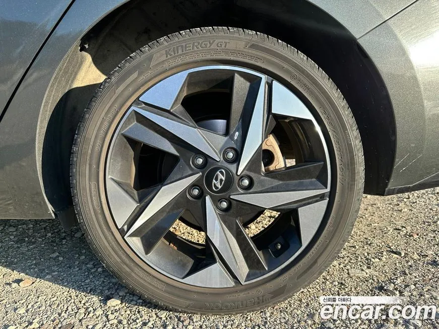 Hyundai AVANTE — фото 10
