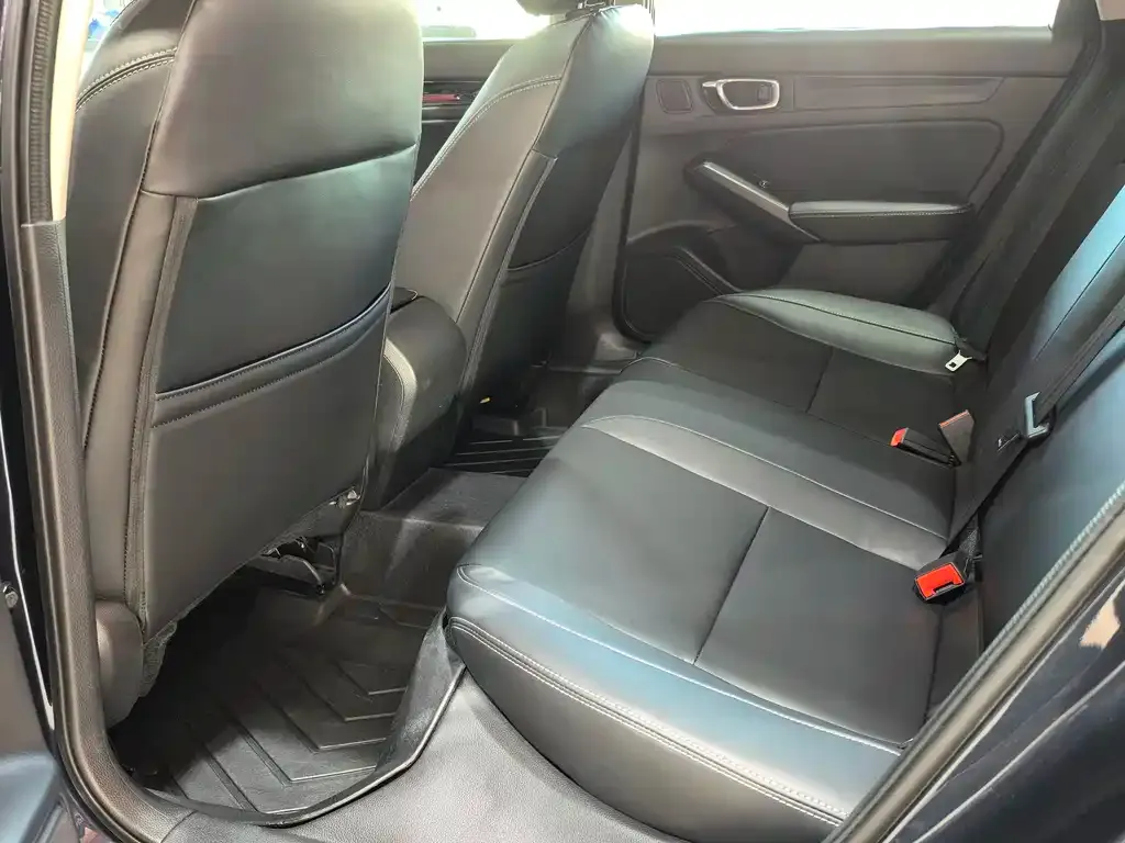 Honda Civic 2024 из CN, фото 7