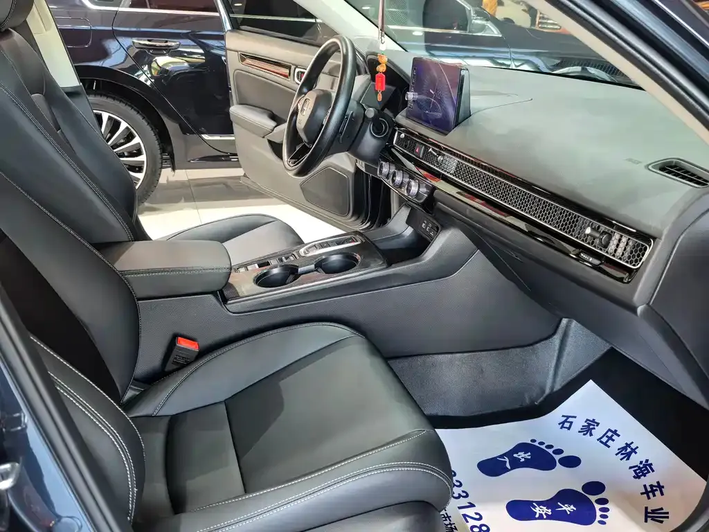 Honda Civic 2024 из CN, фото 8
