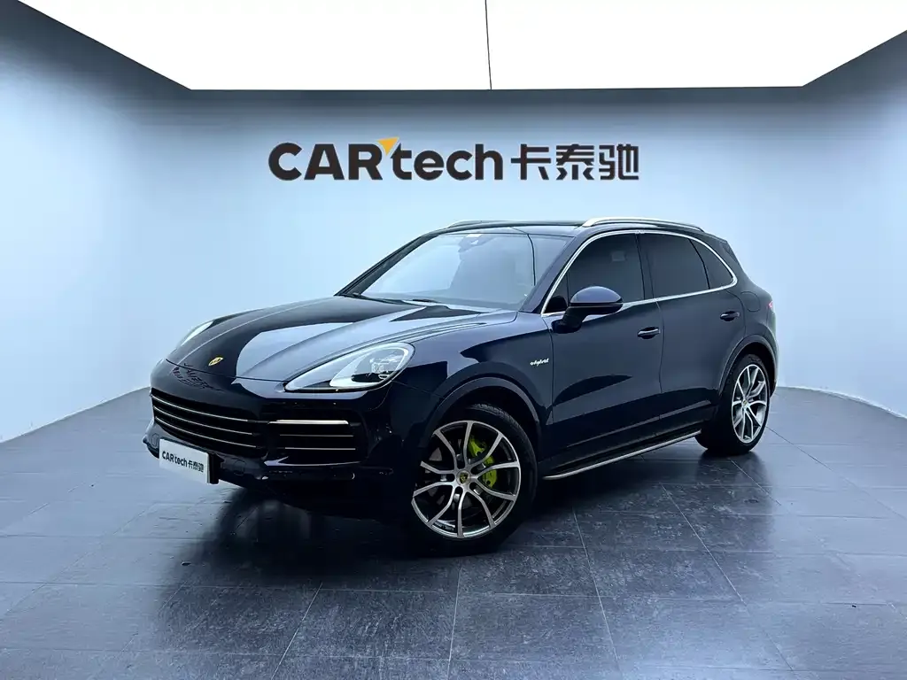 Porsche Cayenne Hybrid 2022 из CN, фото 1
