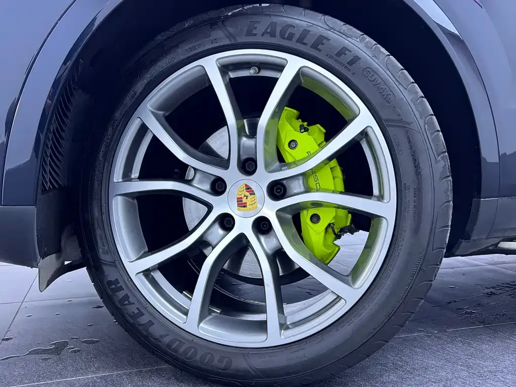Porsche Cayenne Hybrid 2022 из CN, фото 10