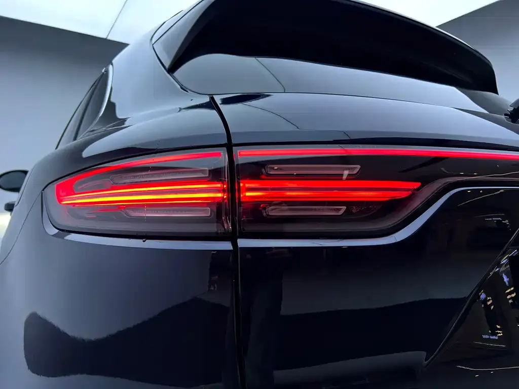 Porsche Cayenne Hybrid 2022 из CN, фото 9