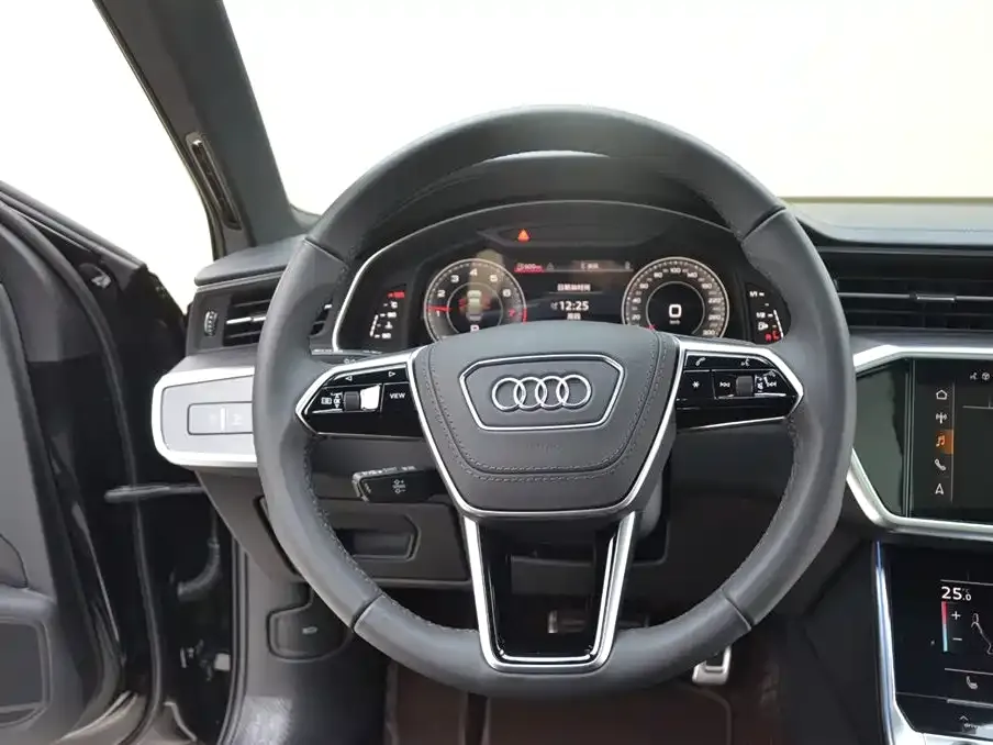 Audi A6L 2025 из CN, фото 10