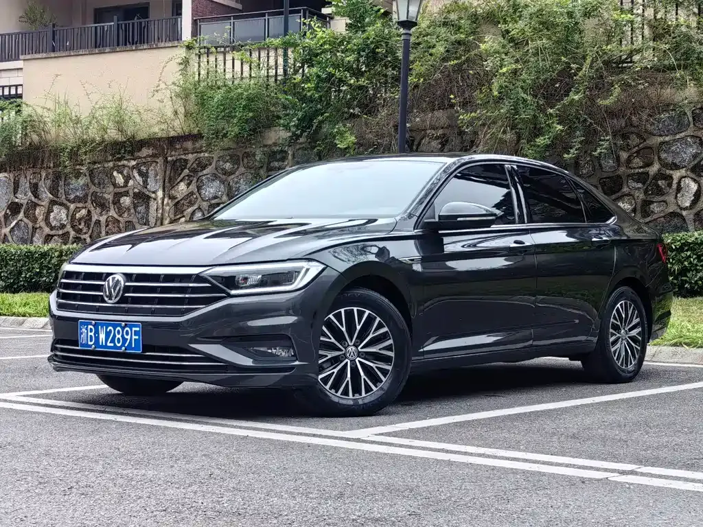 Volkswagen Sagitar 2021 из CN, фото 2