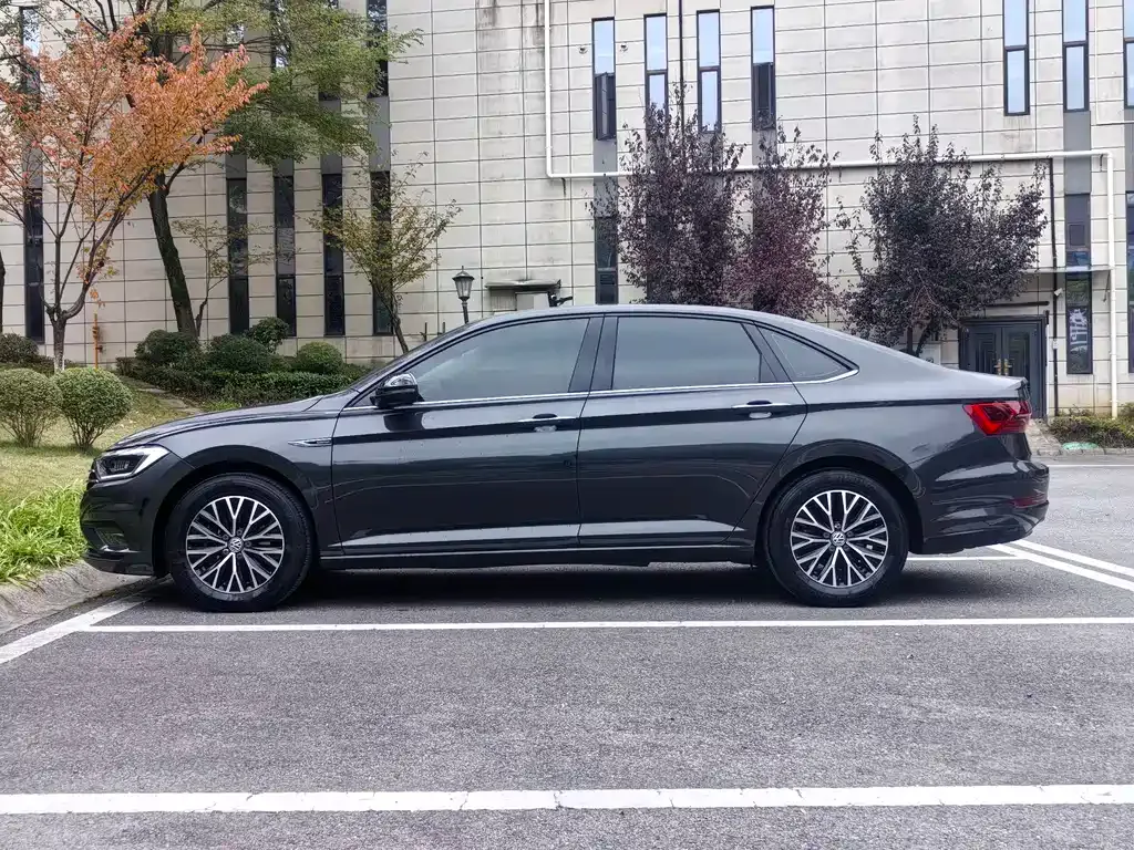 Volkswagen Sagitar 2021 из CN, фото 9